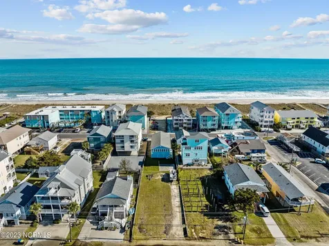 906 Canal Drive Carolina Beach NC 28428