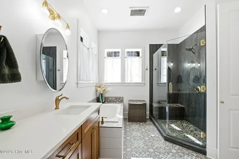 6108 Harbor Oaks Drive Southport NC 28461