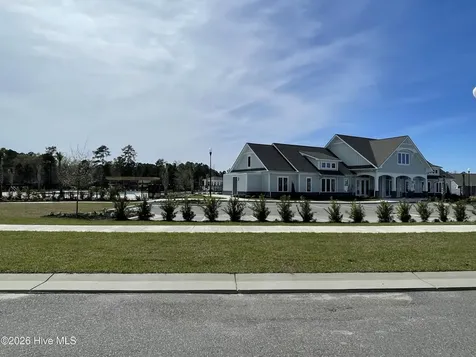 3178 Edgehill Drive Navassa NC 28451