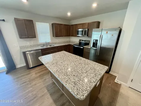 3178 Edgehill Drive Navassa NC 28451