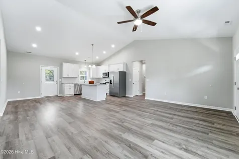 1992 Catherine Lake Road Richlands NC 28574