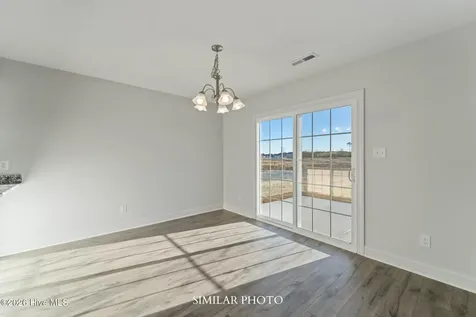 497 Appalachian Trail N Jacksonville NC 28546