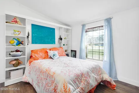 1873 Highway 101 Beaufort NC 28516