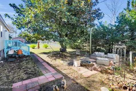 1873 Highway 101 Beaufort NC 28516