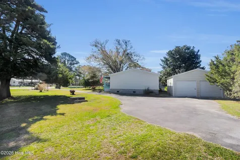 1873 Highway 101 Beaufort NC 28516