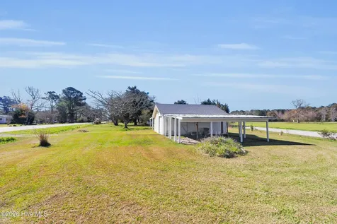 1873 Highway 101 Beaufort NC 28516