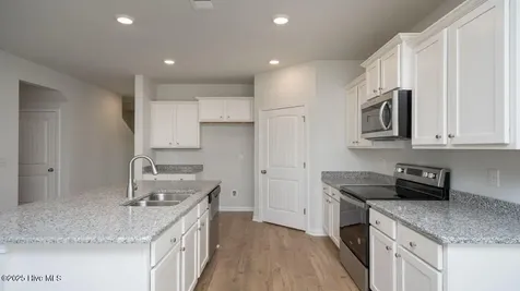 1759 Travor Street Navassa NC 28451
