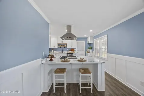 2406 N Hills Drive New Bern NC 28562