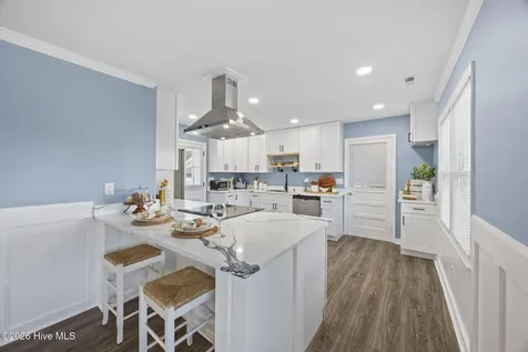 2406 N Hills Drive New Bern NC 28562