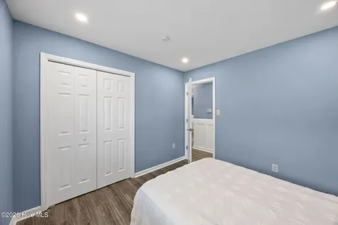 2406 N Hills Drive New Bern NC 28562