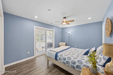 2406 N Hills Drive New Bern NC 28562