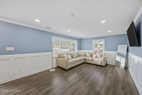 2406 N Hills Drive New Bern NC 28562