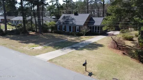 808 E Beechtree Drive Nashville NC 27856