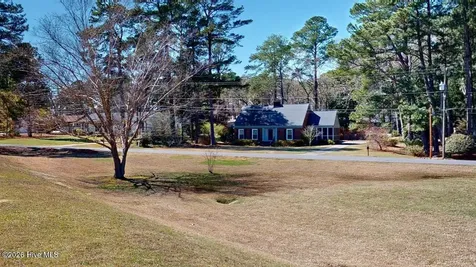 808 E Beechtree Drive Nashville NC 27856