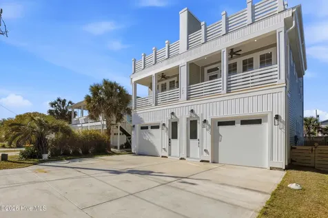 122 Dow Avenue Kure Beach NC 28449