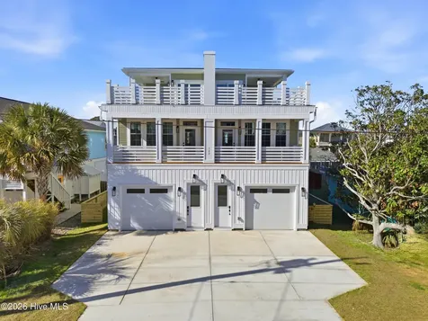 122 Dow Avenue Kure Beach NC 28449