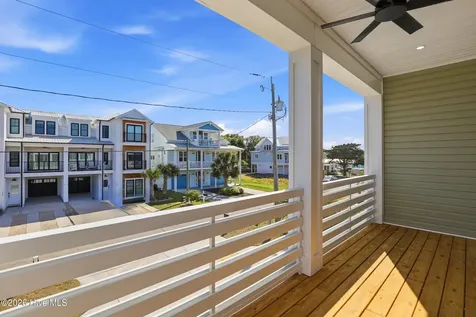 122 Dow Avenue Kure Beach NC 28449