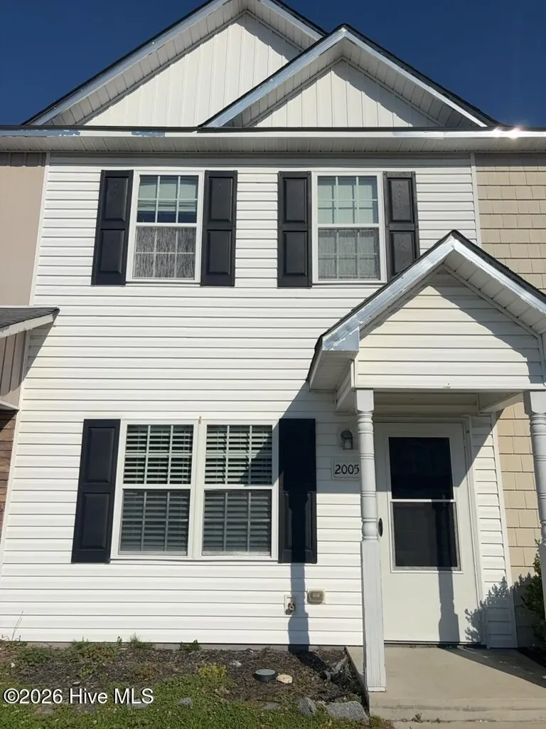 2005 Banister Loop Jacksonville NC 28546