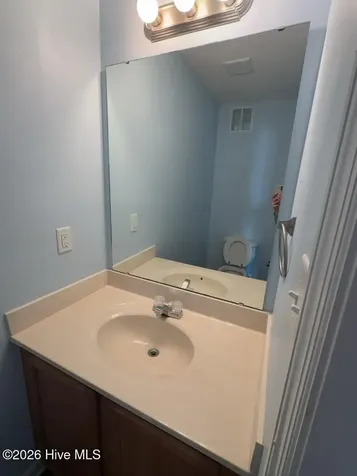 2005 Banister Loop Jacksonville NC 28546