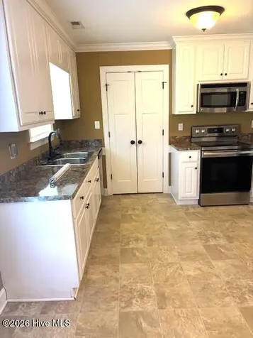 7806 Stone Castle Court Kenly NC 27542