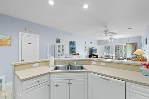 139 Avian Drive Sunset Beach NC 28468