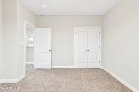 1229 Inner Banks Lane Jacksonville NC 28546