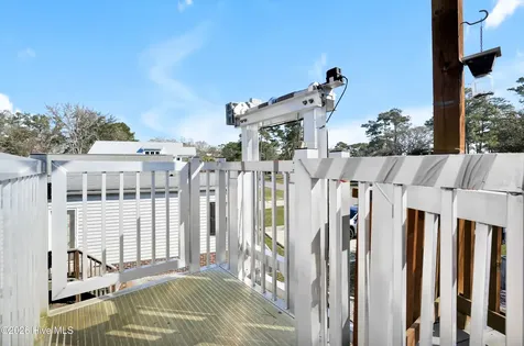 233 NE 75th Street Oak Island NC 28465