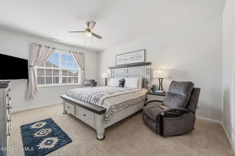 2001 Alizarin Lane New Bern NC 28562