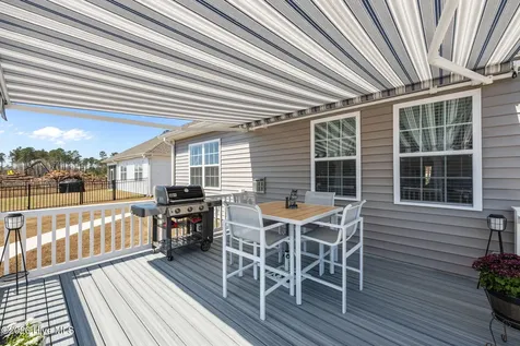 2001 Alizarin Lane New Bern NC 28562