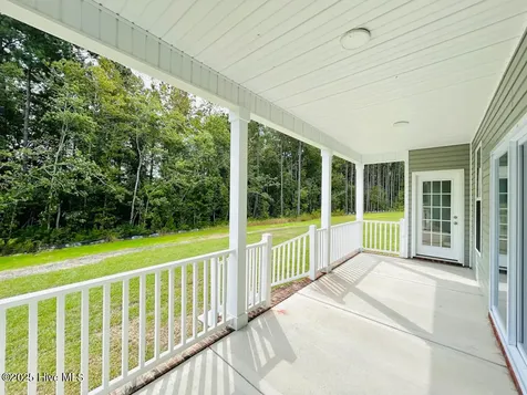 1231 Inner Banks Lane Jacksonville NC 28546