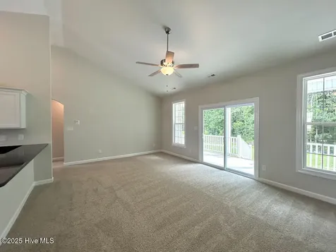 1231 Inner Banks Lane Jacksonville NC 28546