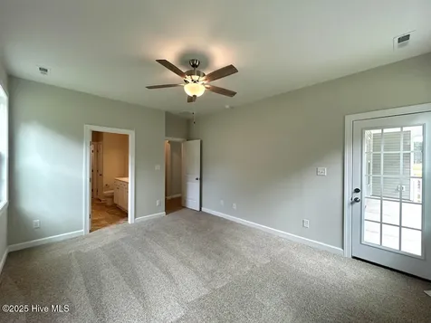 1231 Inner Banks Lane Jacksonville NC 28546