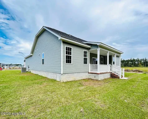 1231 Inner Banks Lane Jacksonville NC 28546