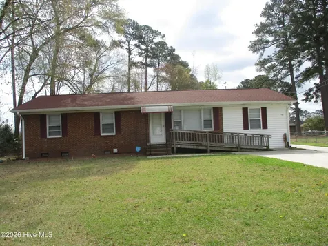 2941 Poole Road Kinston NC 28504