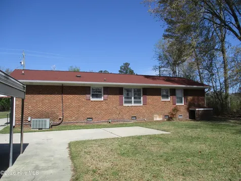 2941 Poole Road Kinston NC 28504