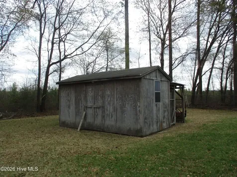 2941 Poole Road Kinston NC 28504