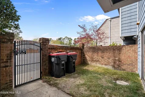 233 Dapple Court Wilmington NC 28403