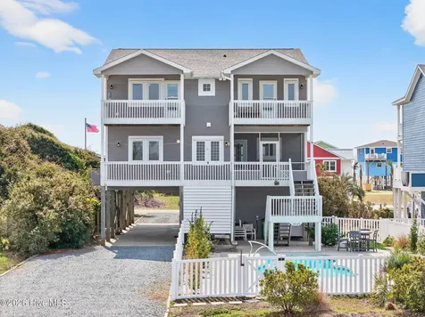 2003 W Pelican Drive Oak Island NC 28465