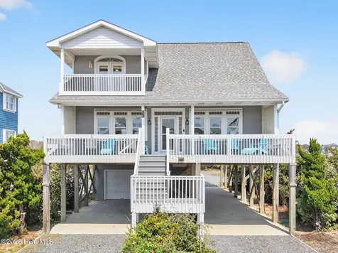 2003 W Pelican Drive Oak Island NC 28465