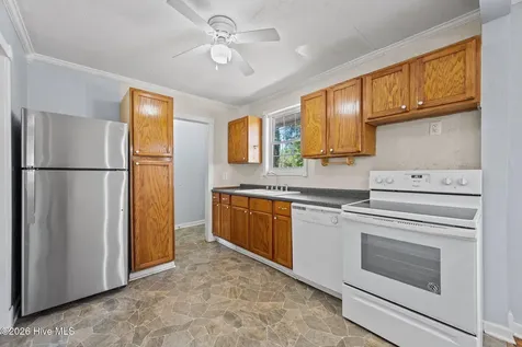 700 Henderson Drive Jacksonville NC 28540