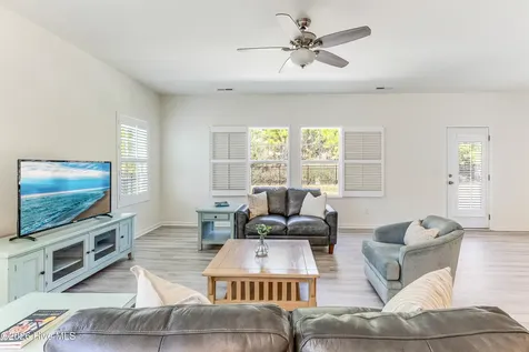 1432 Evergreen Forest Drive SE Bolivia NC 28422