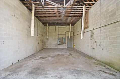 3699 Us 117 Rose Hill NC 28458