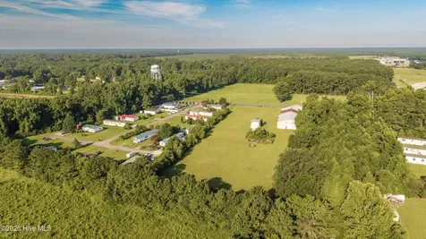 3699 Us 117 Rose Hill NC 28458