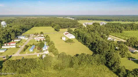 3699 Us 117 Rose Hill NC 28458