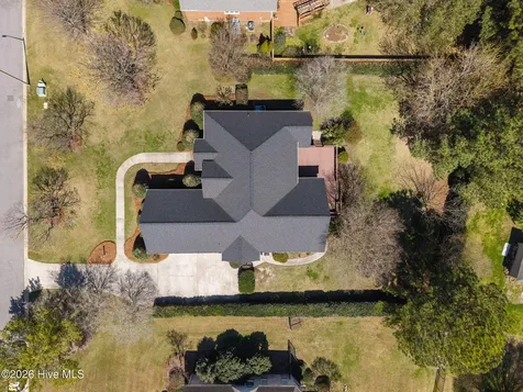 2267 Waterford Drive Winterville NC 28590