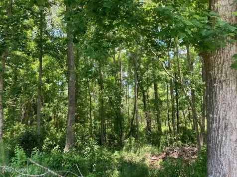 76 Hughes Road Hampstead NC 28443