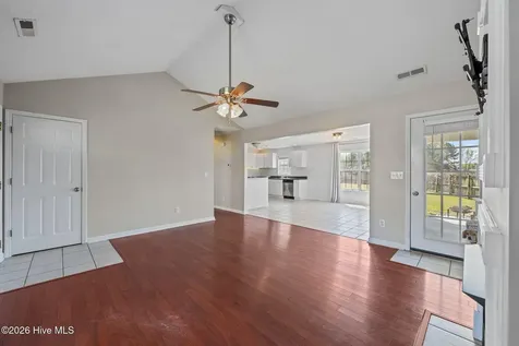 429 Marshas Way Havelock NC 28532