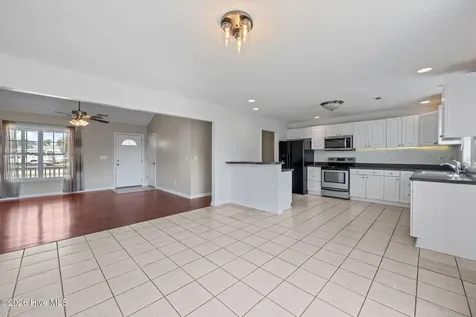 429 Marshas Way Havelock NC 28532