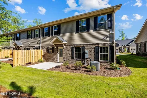 161 Lark Drive Pinehurst NC 28374