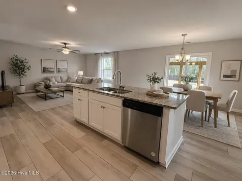 424 Poppleton Drive Hampstead NC 28443